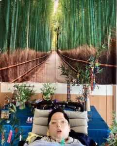七夕飾りと利用者さんの写真６