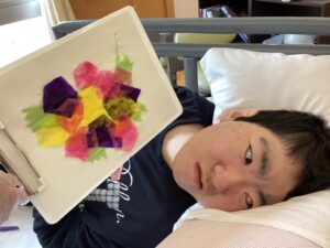 利用者さん２とブーケの写真